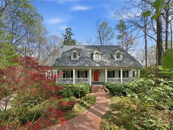 220 Morgan Farm Drive , Atlanta, GA 30342