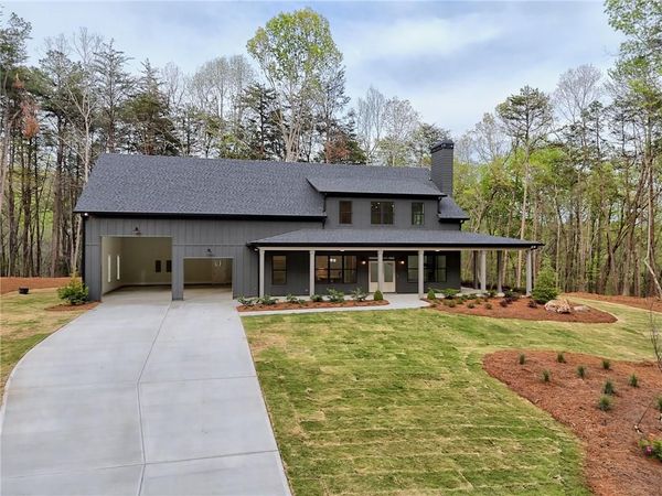 124 Fox Valley Road, Clarkesville, GA 30523