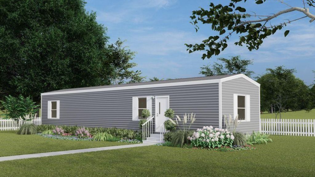 204 Moore Street, Whitesburg, GA 30185 Main Photo