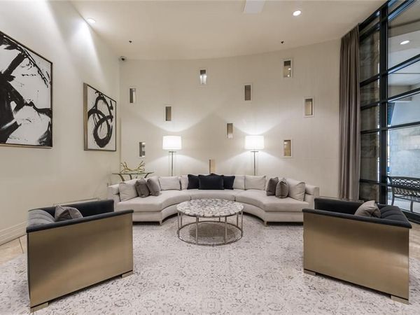 3040 Peachtree Road NW, Unit 1611, Atlanta, GA 30305