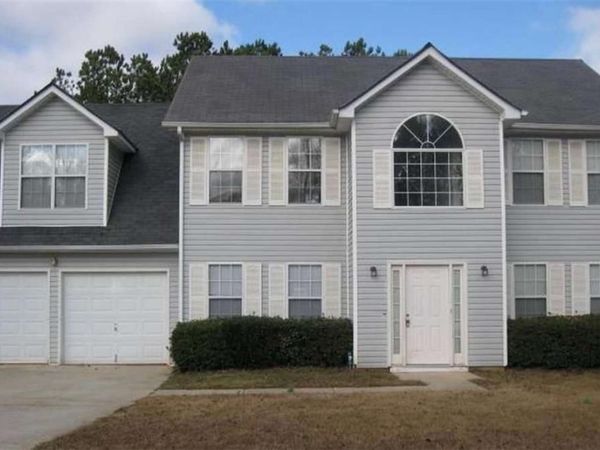 6780 Manor Creek Drive, Douglasville, GA 30135