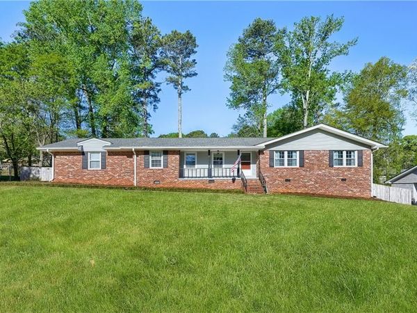 4384 Bonaparte Drive, Tucker, GA 30084
