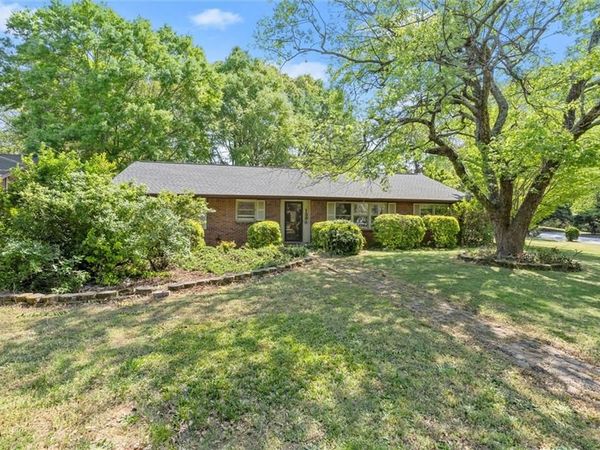 1399 Stephens Drive NE, Atlanta, GA 30329