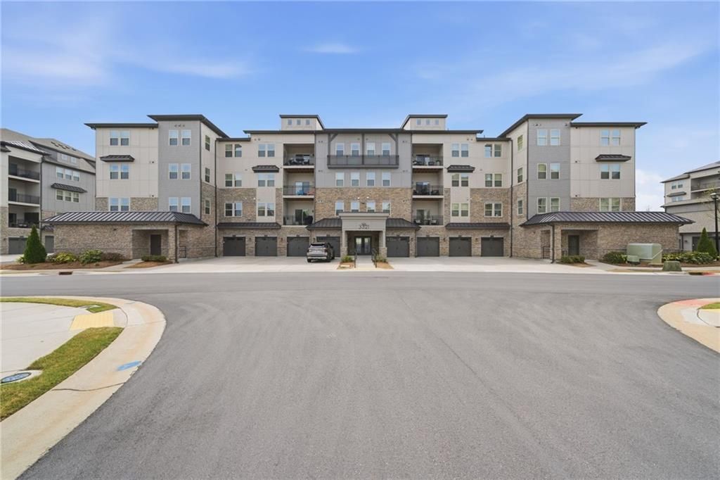3321 Orwell Way, Unit 3104, Cumming, GA 30041 Main Photo