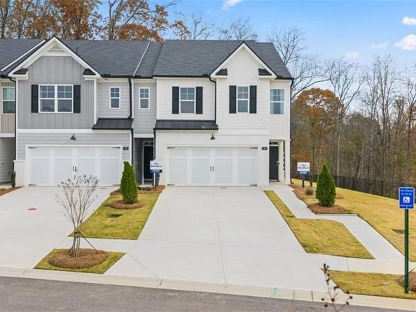 241 Sound Circle, Stockbridge, GA 30281