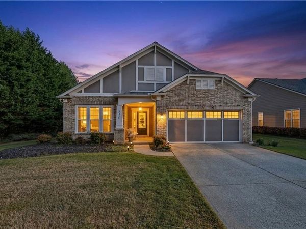 5330 Kings Hill Dr., Cumming, GA 30040