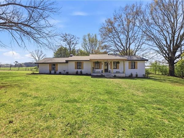 1000 Amber Stapp Studdard Road, Social Circle, GA 30025