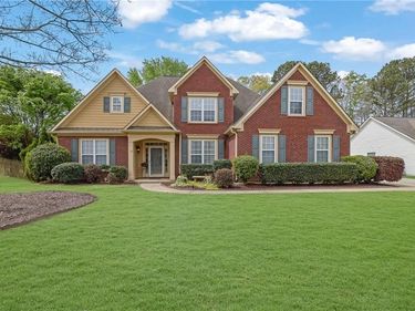3690 Blackgold Drive, Buford, GA 30519