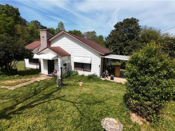 2724 Herbert Smart Airport Road, Macon, GA 31217