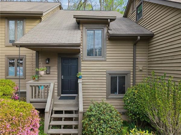 4246 D Youville Trace, Atlanta, GA 30341