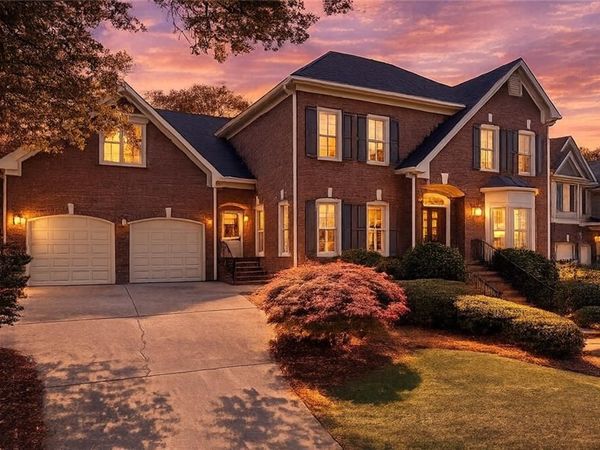 960 Allen Lake Lane, Suwanee, GA 30024