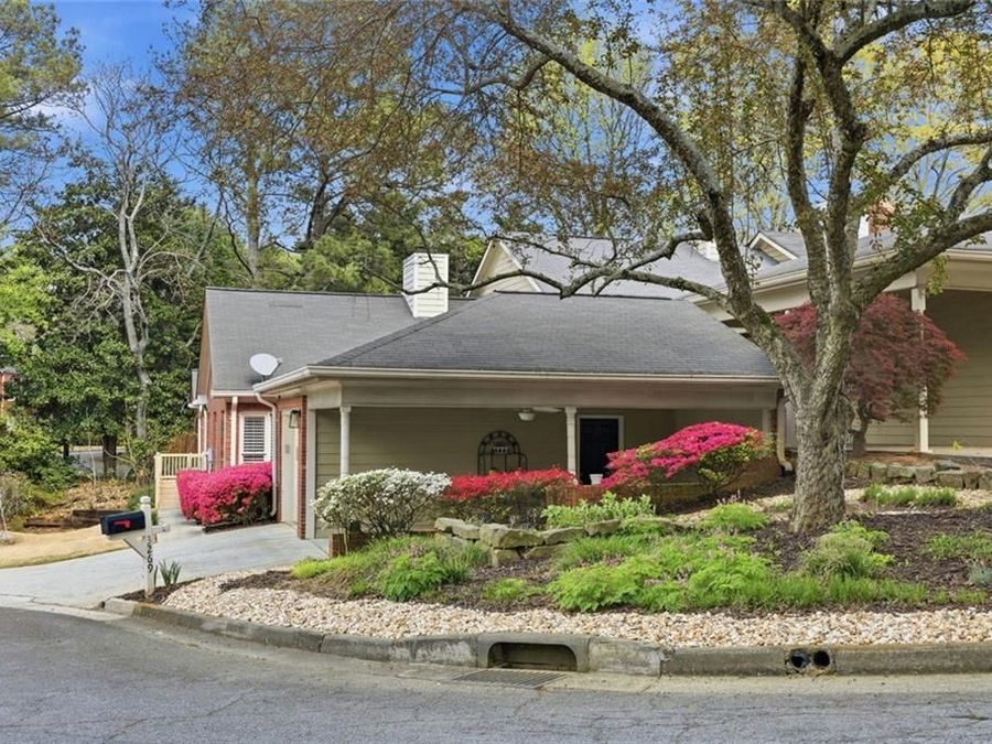 Property Image 4