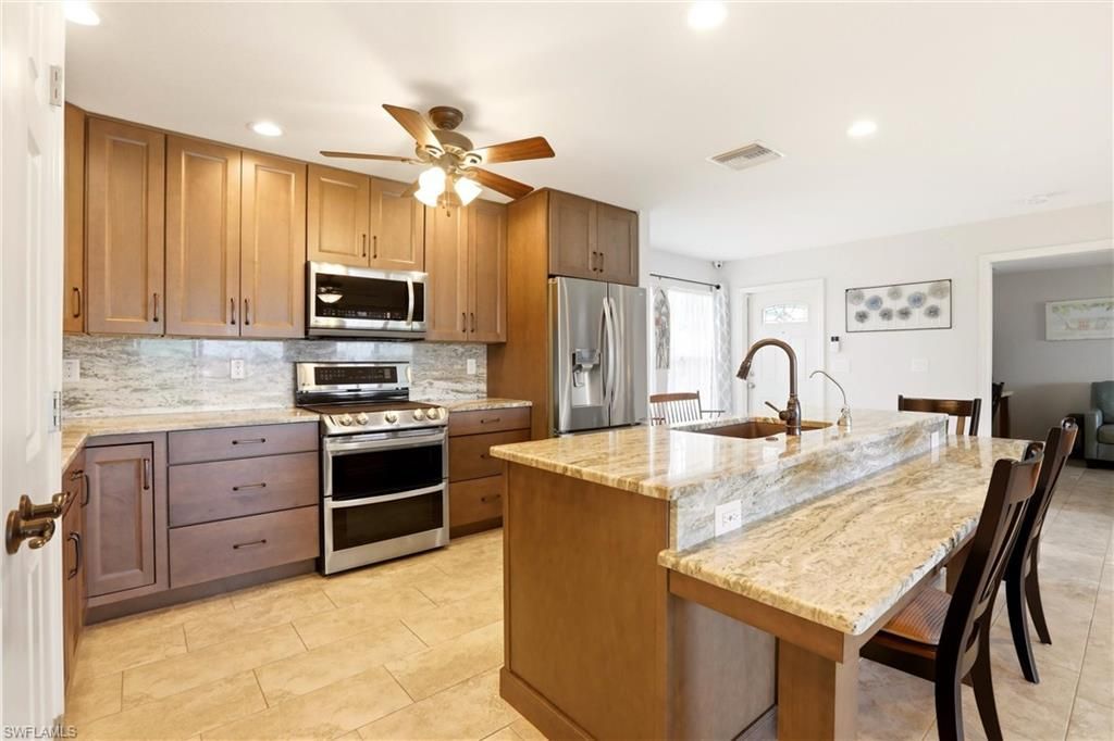 1119 SE 28th Ter, Cape Coral, FL 33904 Photo