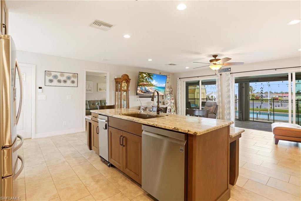 1119 SE 28th Ter, Cape Coral, FL 33904 Photo