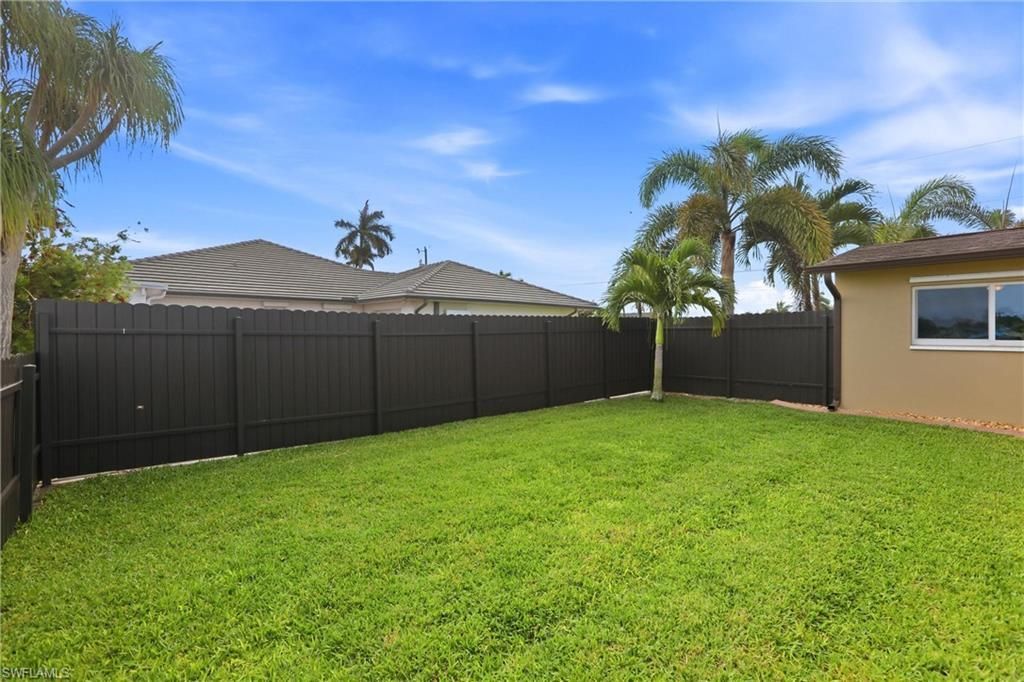 1119 SE 28th Ter, Cape Coral, FL 33904 Photo