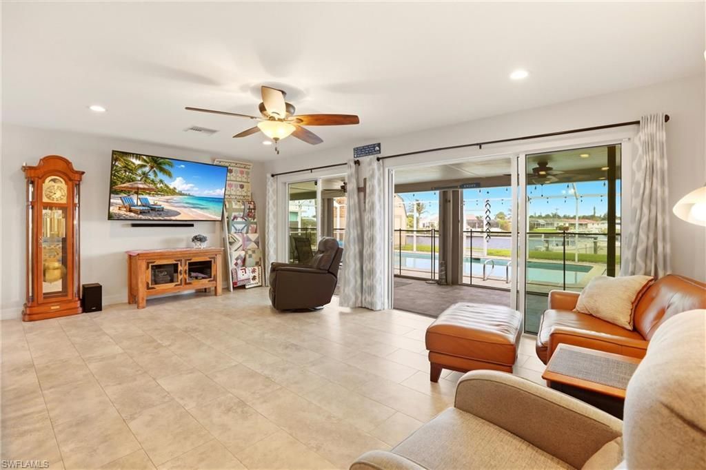 1119 SE 28th Ter, Cape Coral, FL 33904 Photo