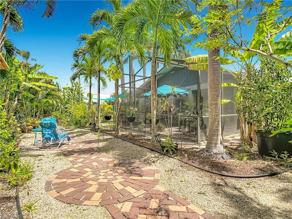 5841 Sabal Ave, Saint James City, FL 33956 Photo