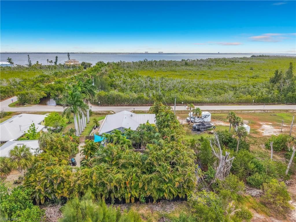 5841 Sabal Ave, Saint James City, FL 33956 Photo