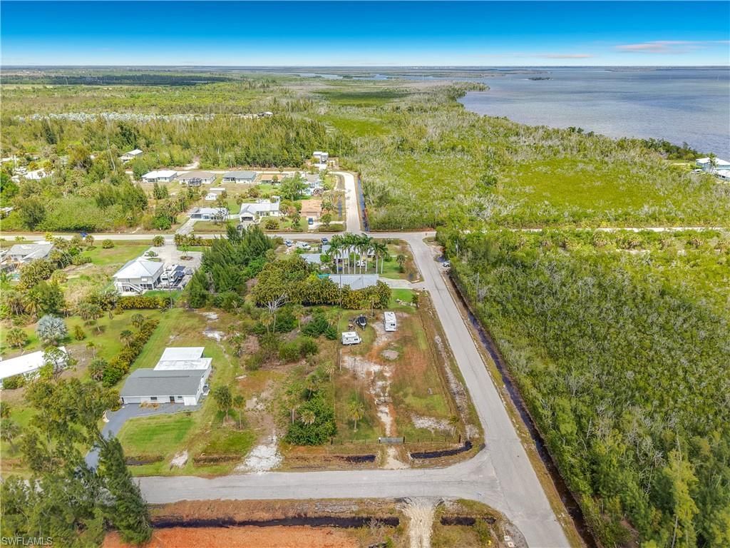 5841 Sabal Ave, Saint James City, FL 33956 Photo