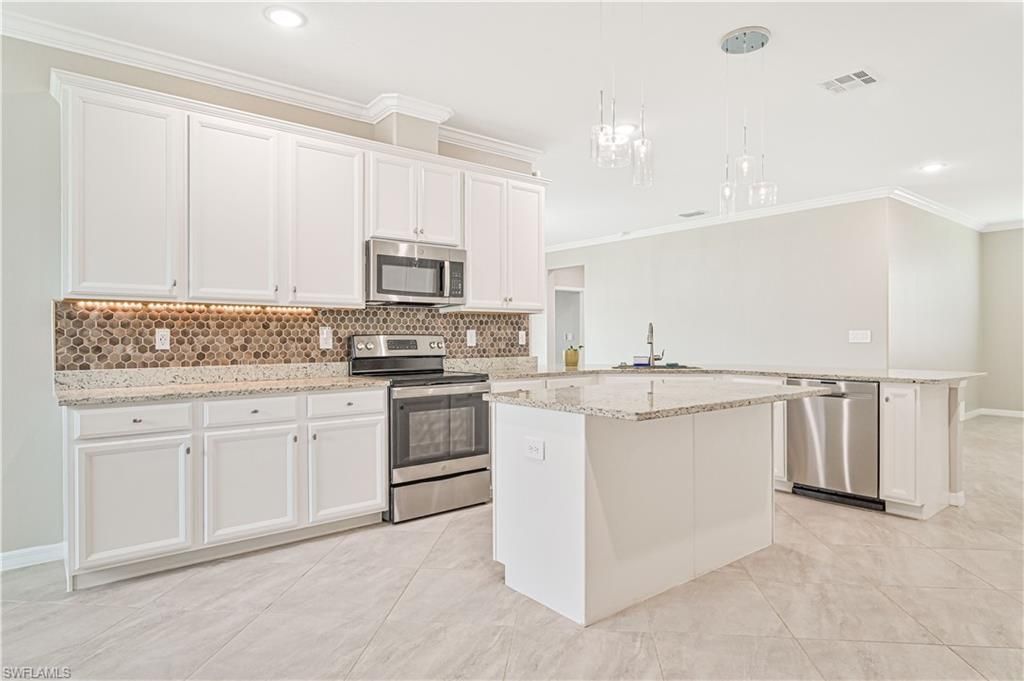 14535 Palamos Cir, Fort Myers, FL 33905 Photo