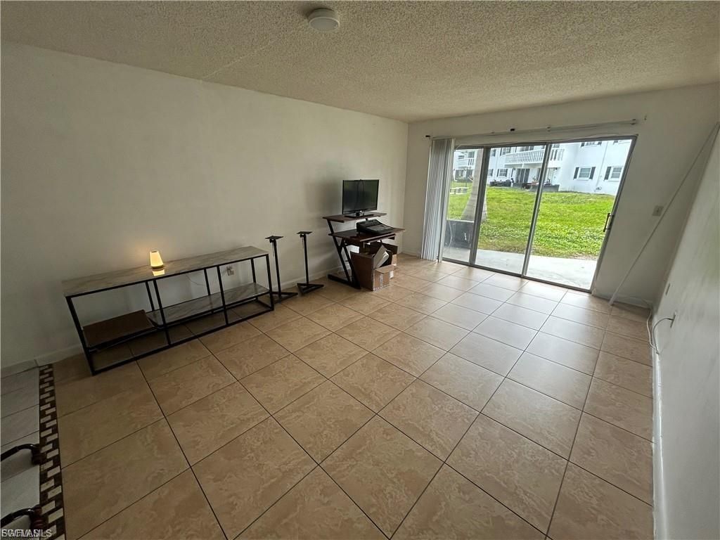 3704 Broadway, Unit 107, Fort Myers, FL 33901 Photo
