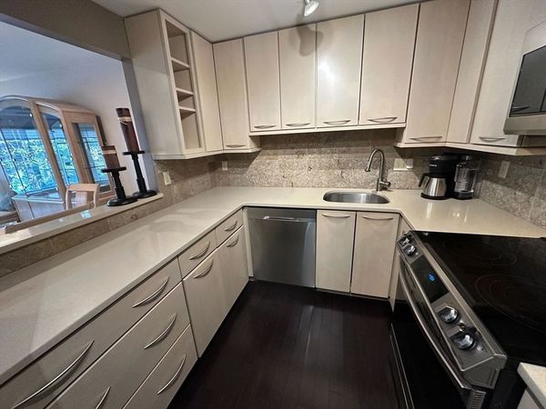 1 Watermill Pl, Unit 316, Arlington, MA 02476