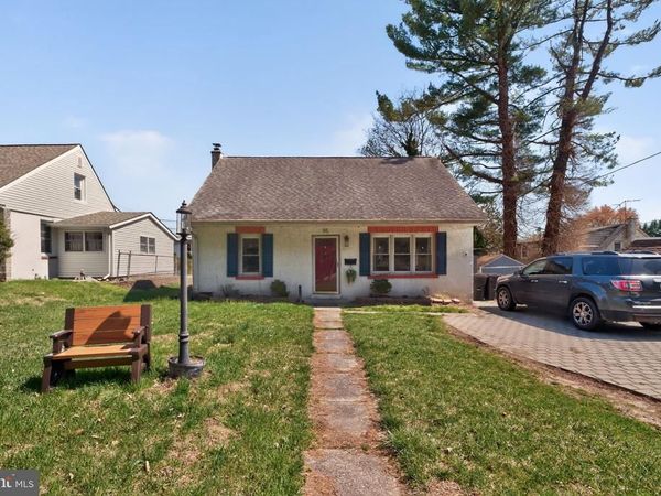 55 KIRK LANE , MEDIA, PA 19063