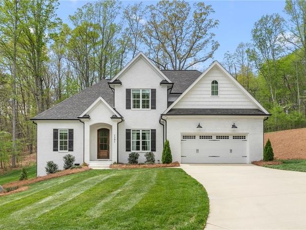 7301 Lees Ridge Road , Oak Ridge, NC 27310