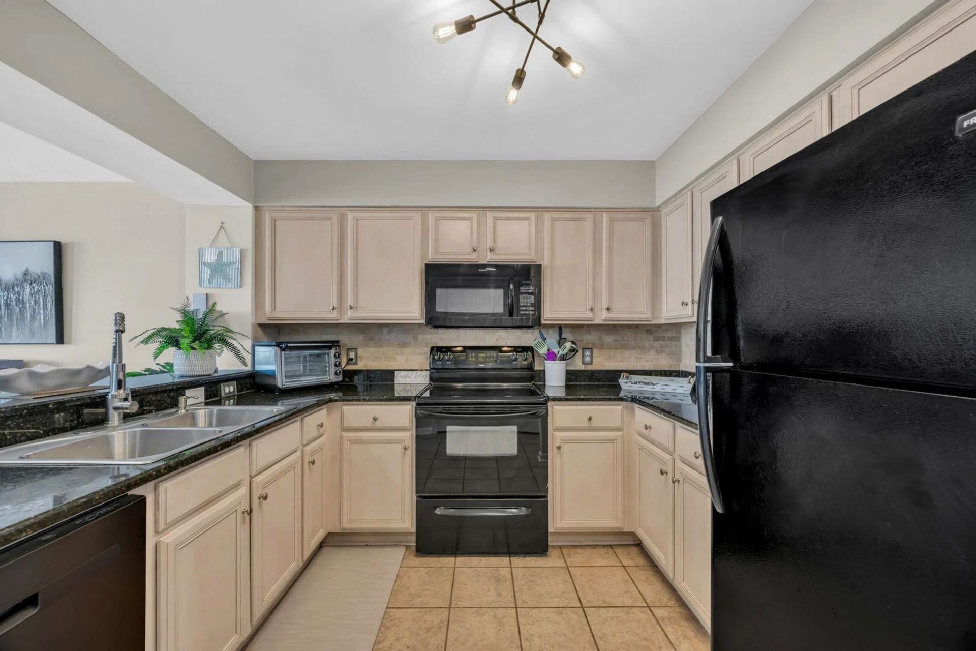 1625 S Ocean Blvd. Photo 16