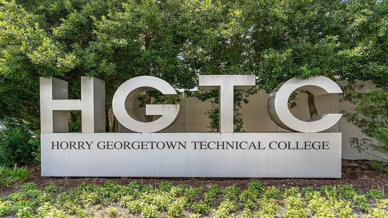 2211 Eloise Ln Photo 17