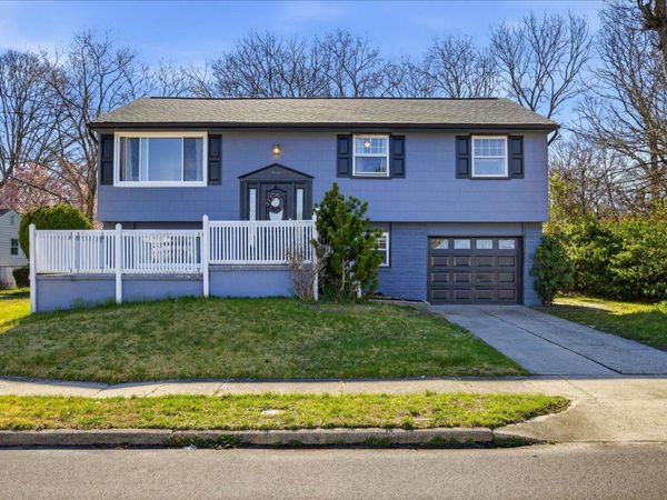 7 COOPER DRIVE, SOMERS POINT, NJ 08244