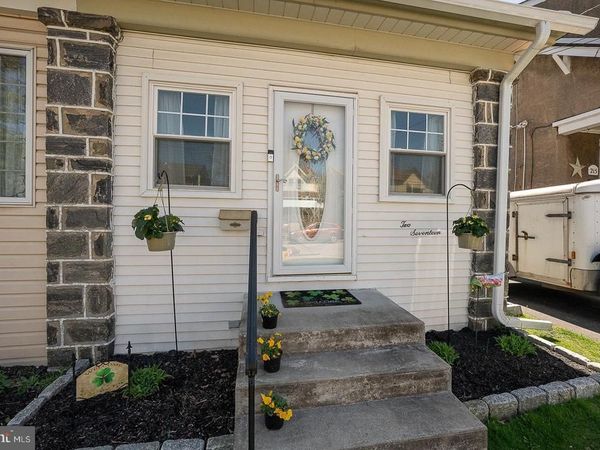 217 HARDING AVENUE , HAVERTOWN, PA 19083