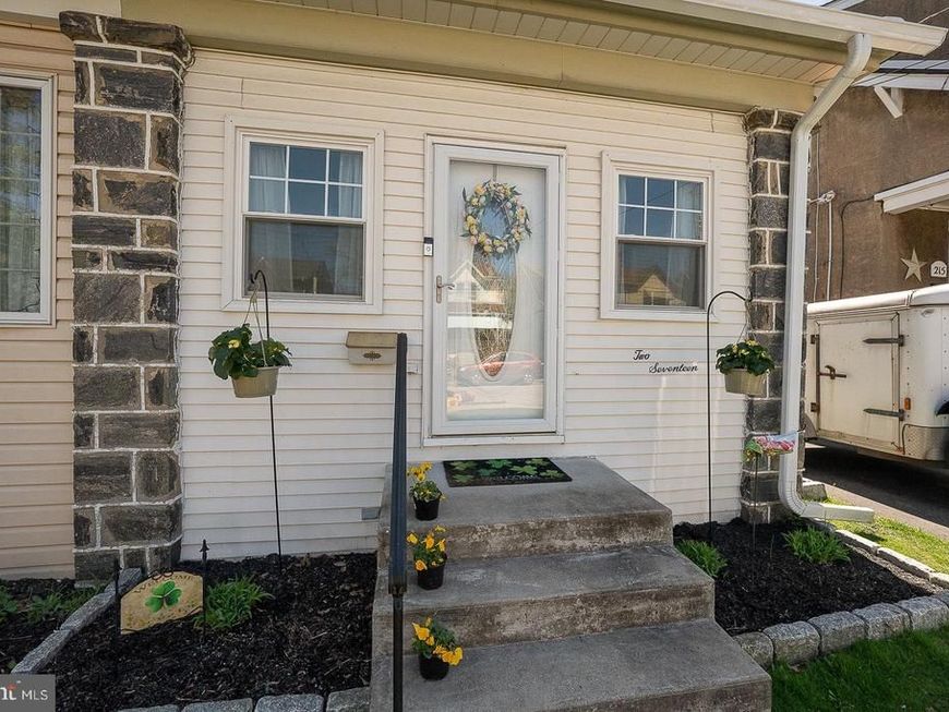 217 Harding Avenue , Havertown, PA 19083 Main Photo