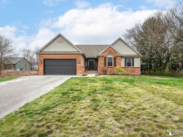 9585 Minx Road, Temperance, MI 48182