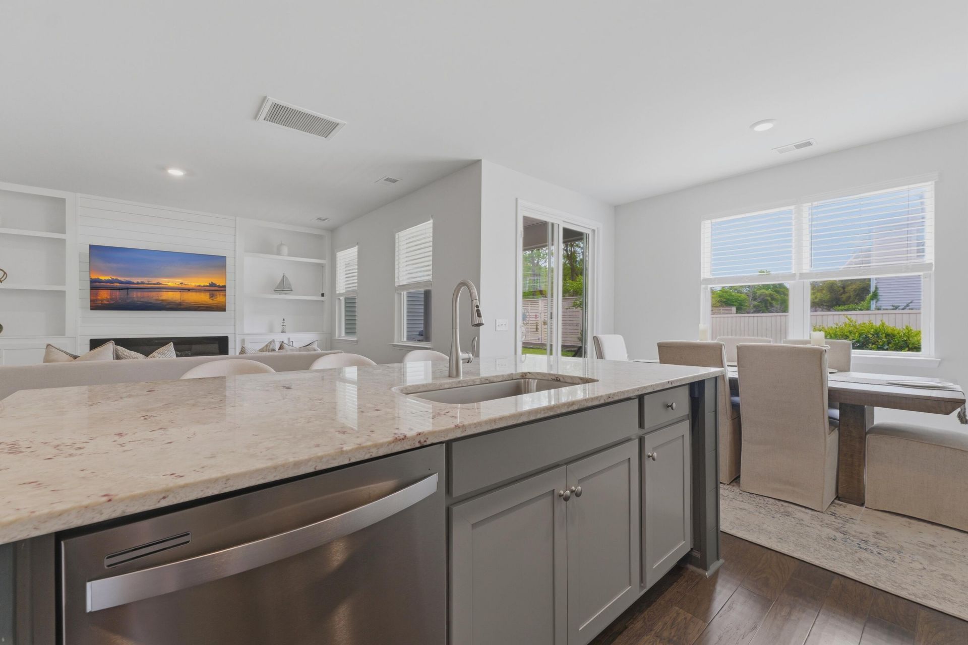 3837 Sawmill Court Photo 24