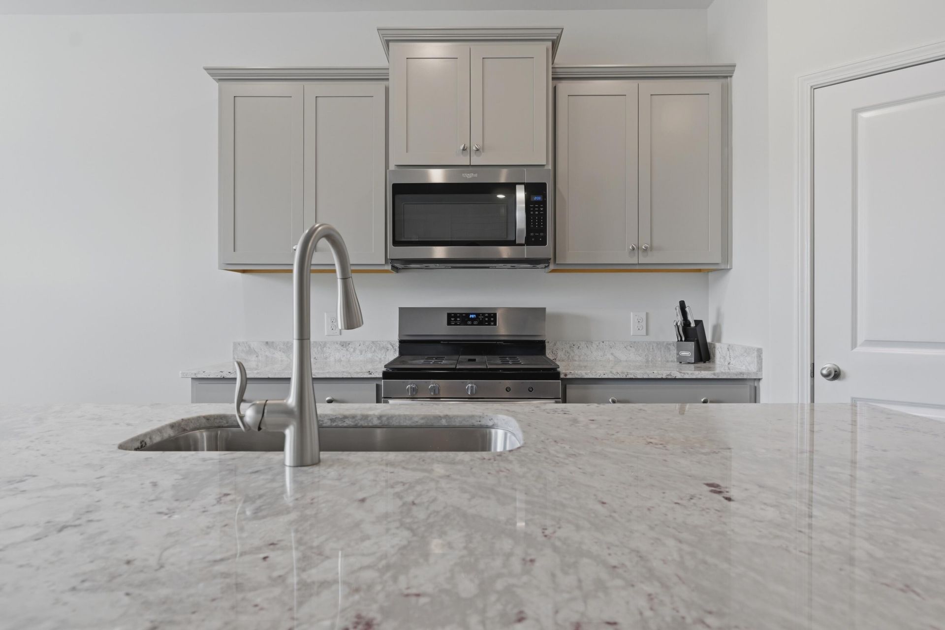 3837 Sawmill Court Photo 27