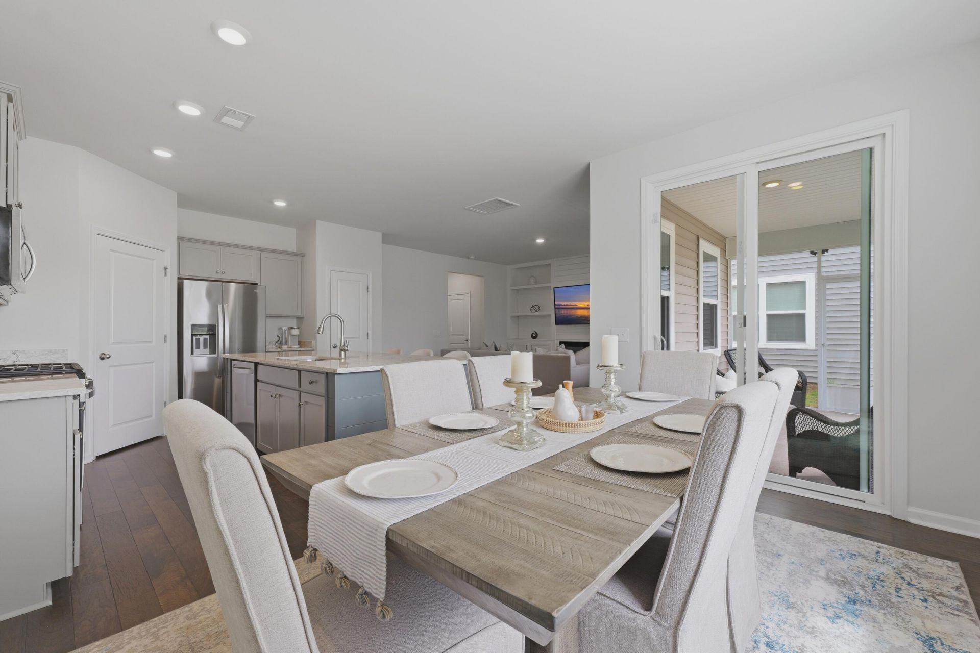 3837 Sawmill Court Photo 30