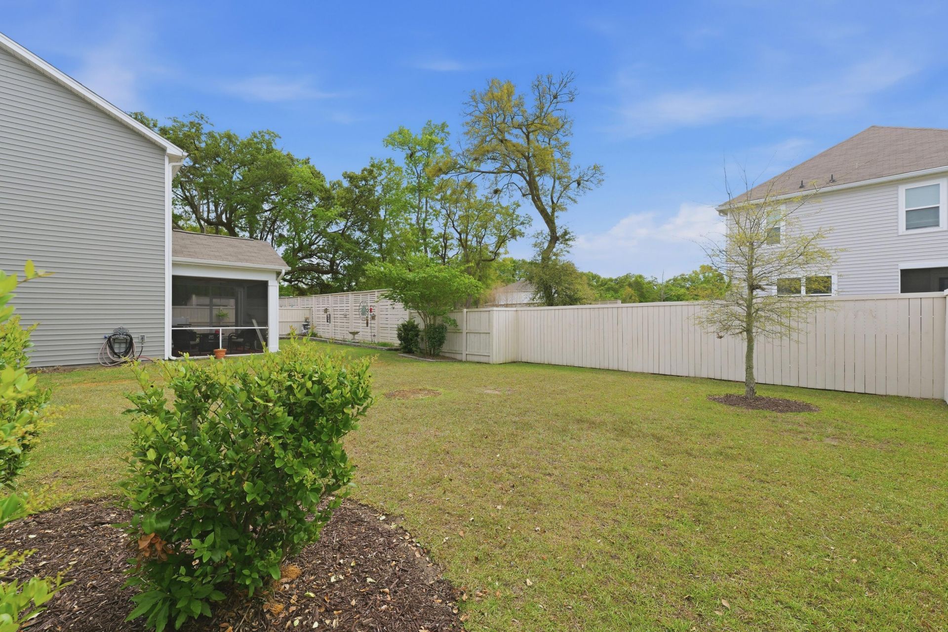 3837 Sawmill Court Photo 45