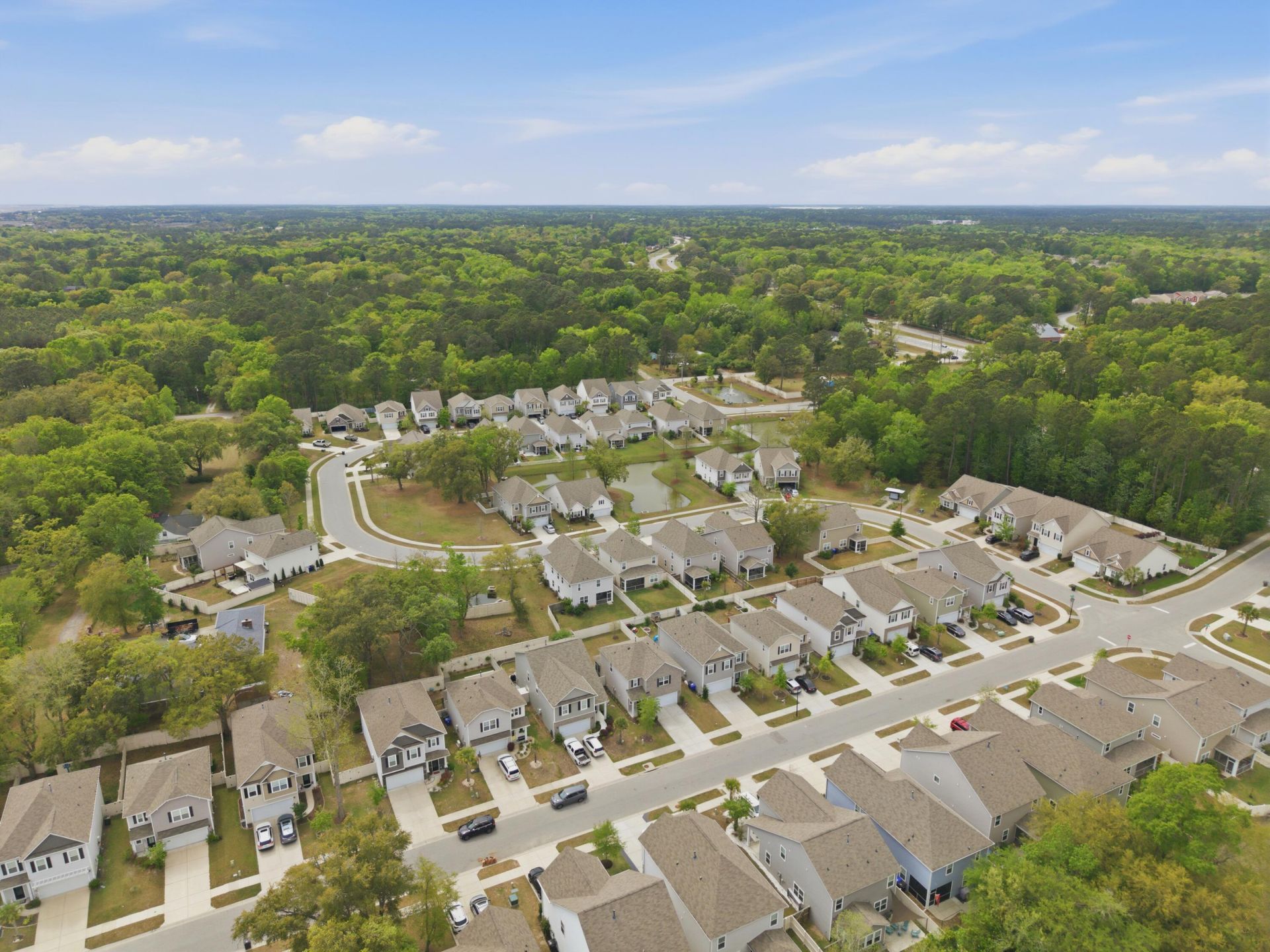 3837 Sawmill Court Photo 6