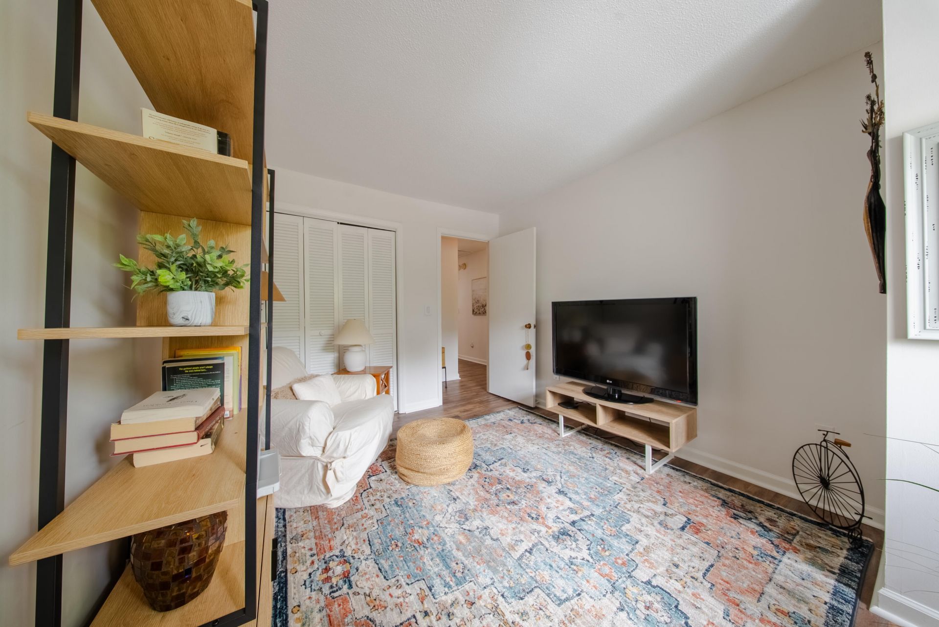 1705 Ventura Place Photo 29