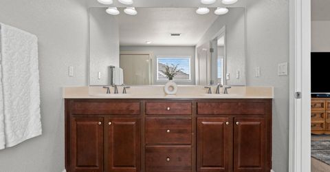 918 Garden Pond Way, Spanish Springs, NV 89441 Photo