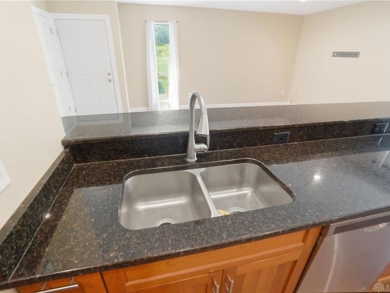 1823 Sheltering Tree Drive, West Carrollton, OH 45449 Photo 20