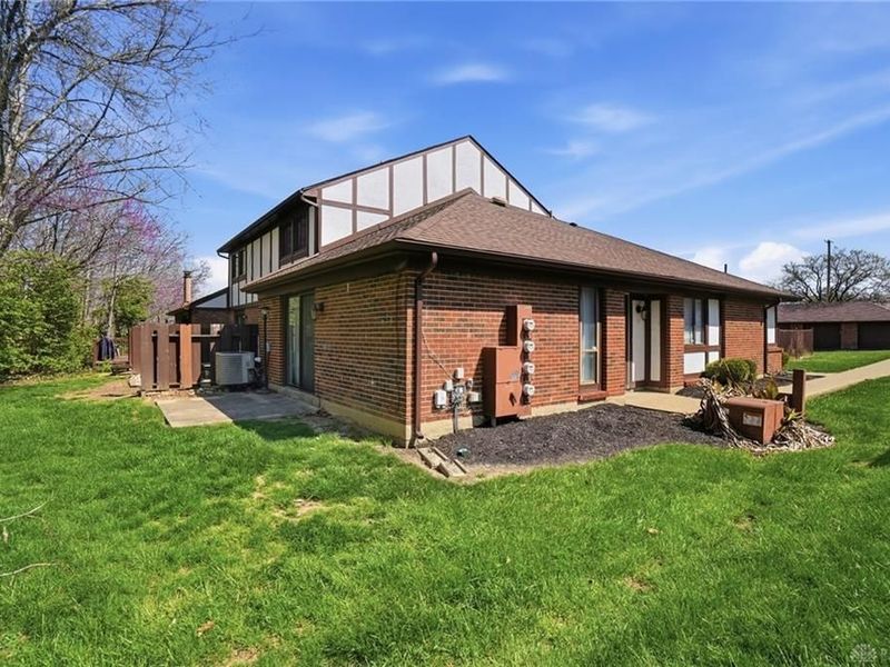 1823 Sheltering Tree Drive, West Carrollton, OH 45449 Photo 36