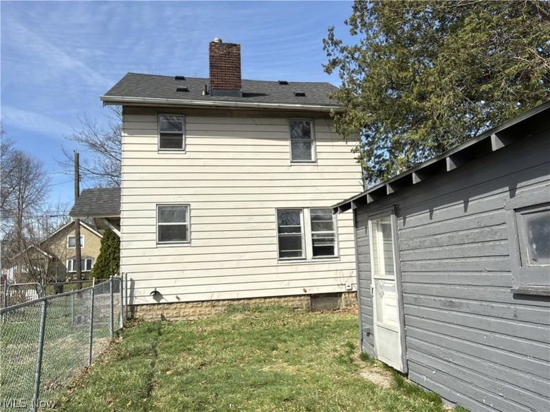 405 The Brooklands, Akron, OH 44305 Photo 2