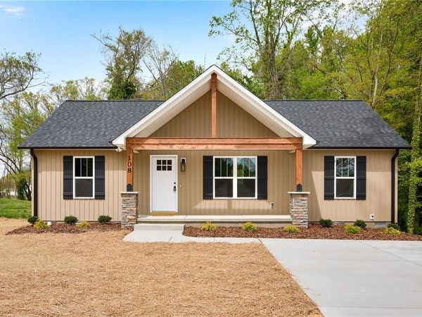 108 Unity Street, Thomasville, NC 27360