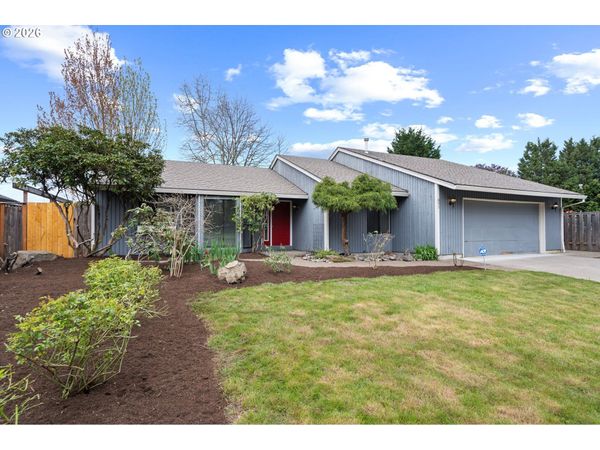 895 SW 166TH AVE, Beaverton, OR 97006