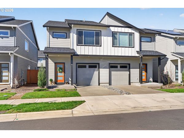 2876 S NECTARINE ST, Cornelius, OR 97113