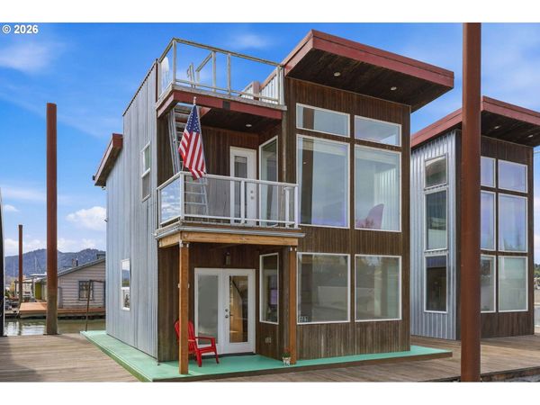 34326 JOHNSONS LANDING RD, Unit C-27, Scappoose, OR 97056