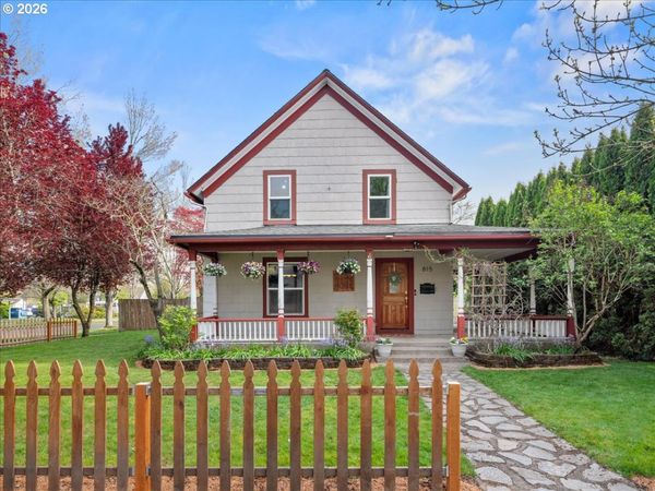 815 SHIPPING NE ST, Salem, OR 97301