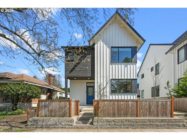 6342 NE 33RD AVE, Unit A, Portland, OR 97211